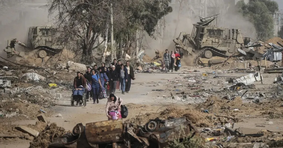 Гуманітарна криза: тяжкохворих пацієнтів повертають до Гази попри небезпеку