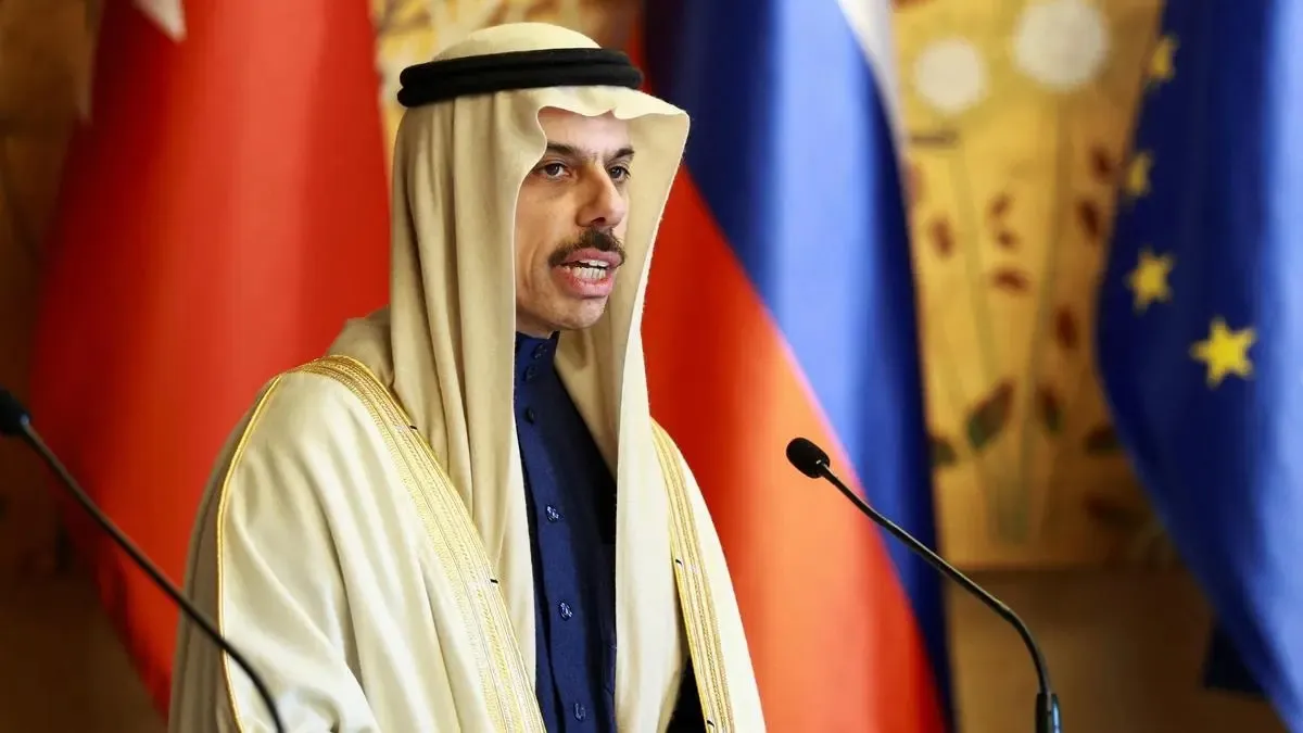 Міністр закордонних справ Саудівської Аравії звинуватив Іран у помилковій політиці та підтвердив удари по НПЗ