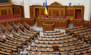 Уже шість партій проходять до Ради: опубліковано новий рейтинг