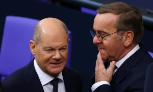 Українці менше купують готівкову валюту