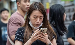 Полиция Гонконга получила право запрашивать пароли от мобильных телефонов и компьютеров