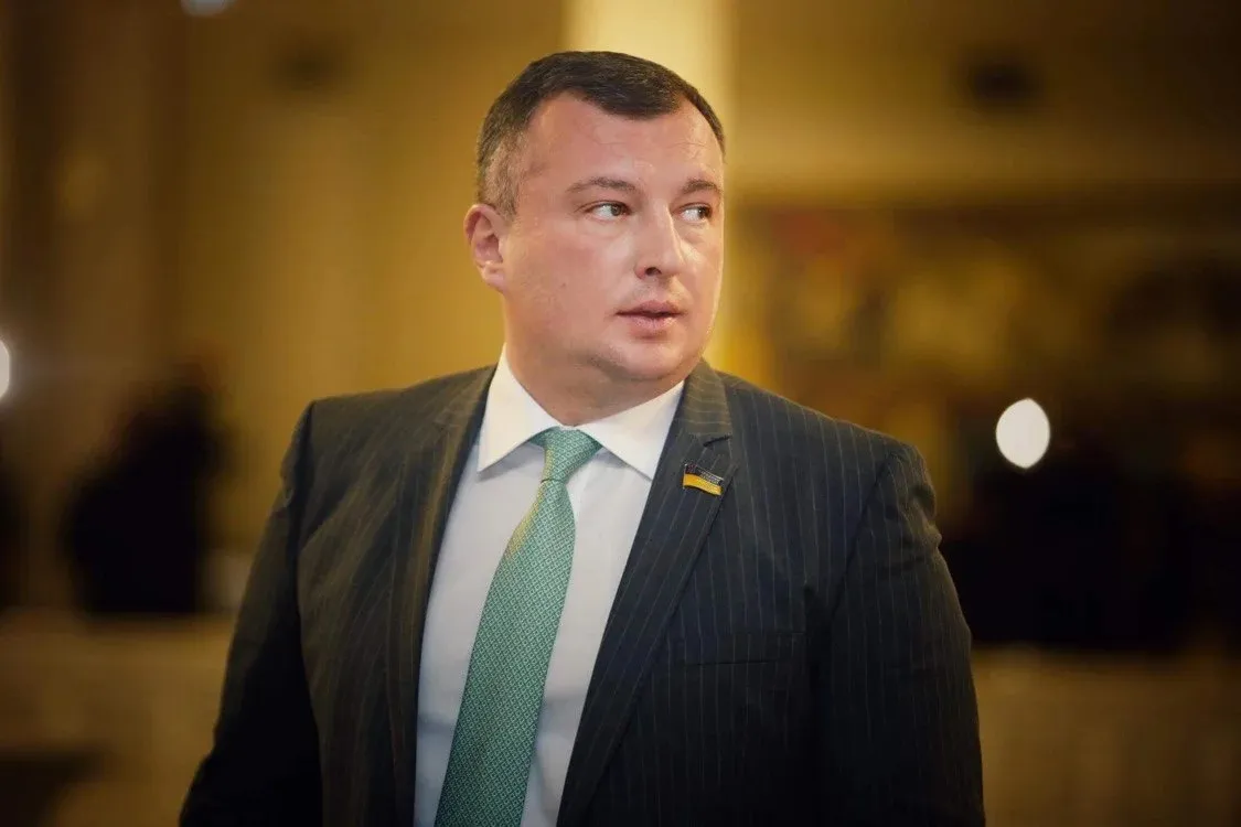 Сімейна драма депутата Олега Семинського: суд визнав його батьком дитини