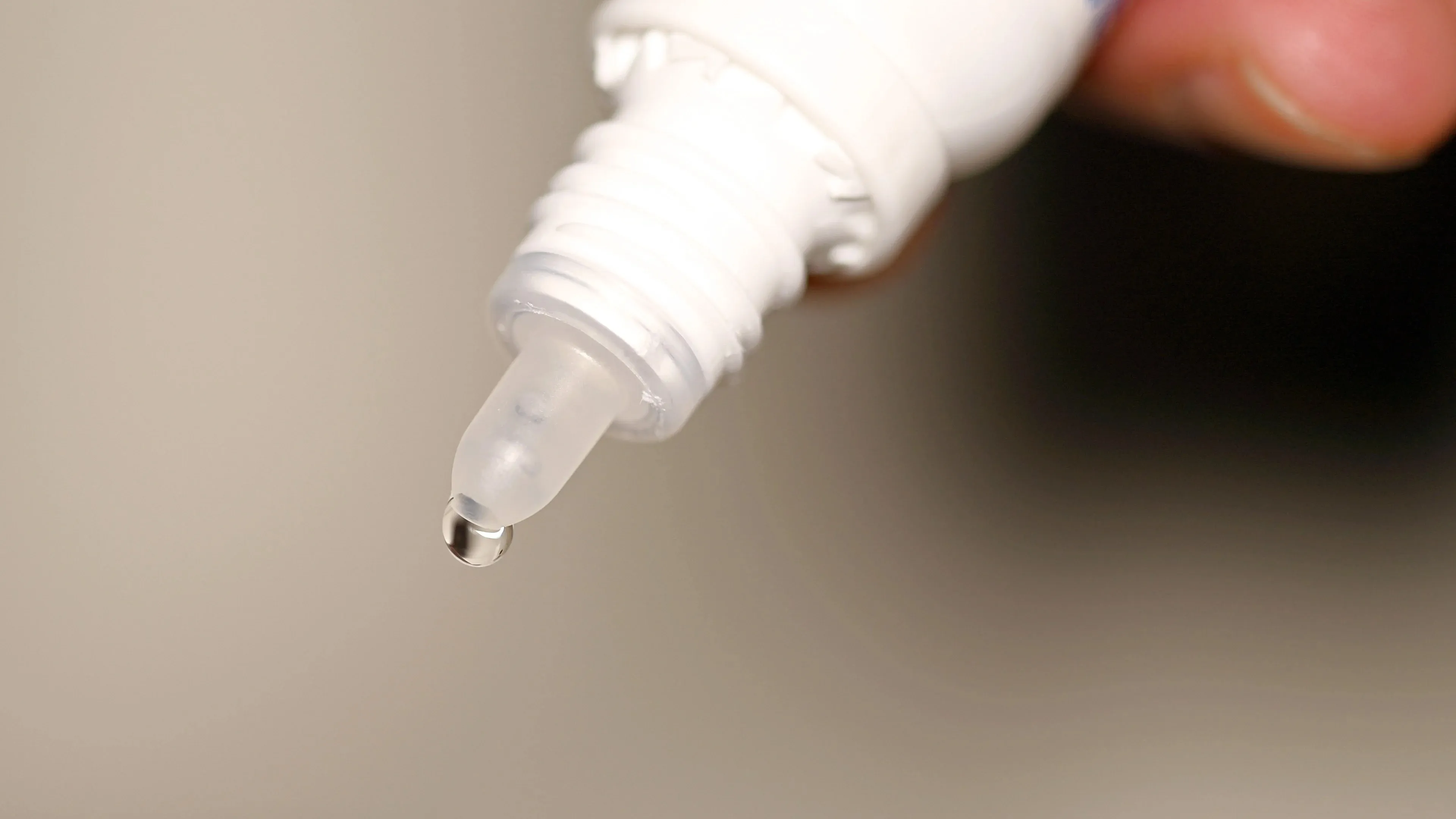 Китайские учёные создали глазные капли из свиной спермы для лечения болезни Альцгеймера