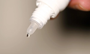 Tesla выпустила беспроводное зарядное устройство для смартфонов, оно стоит $300