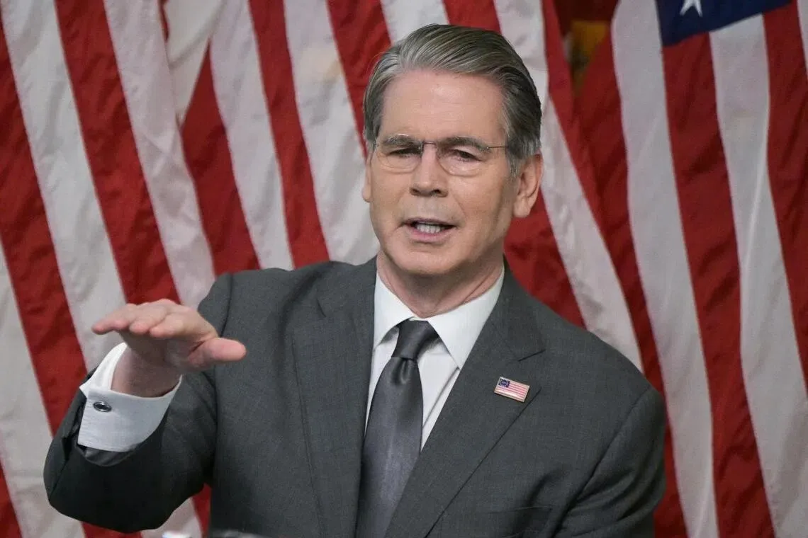 Министр финансов США назвал Китай ненадежным партнером из-за накопления нефтяных запасов во время войны