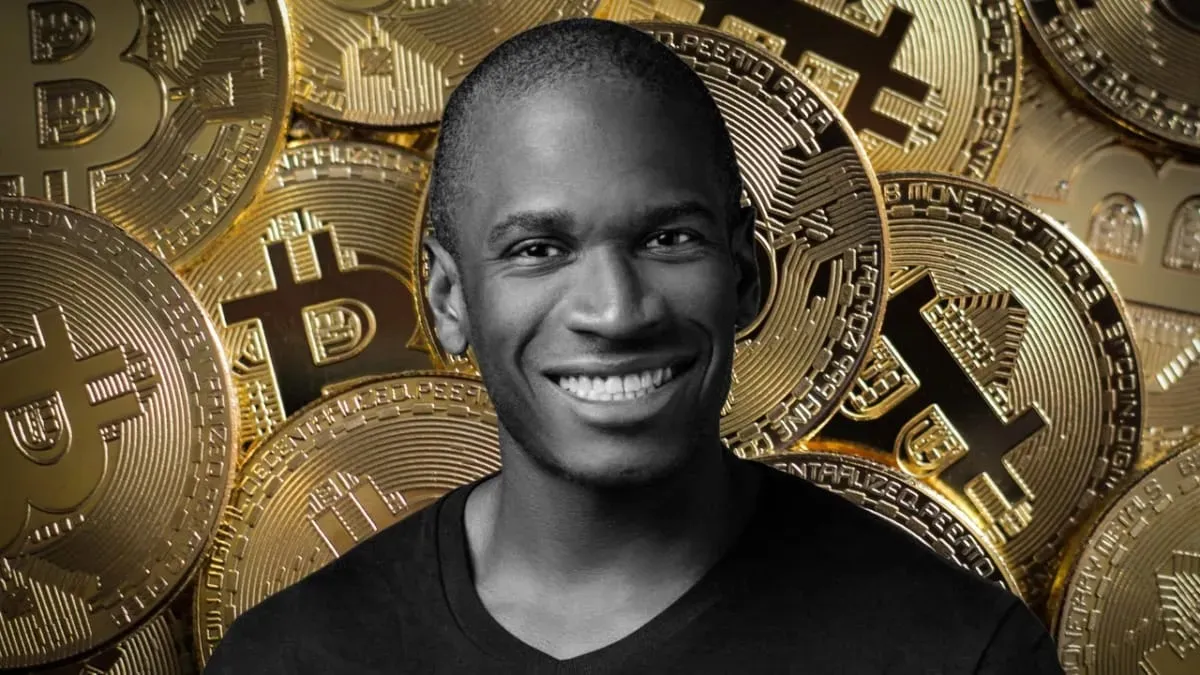 Why Bitcoin is currently lagging behind gold — Arthur Hayes’ explanation