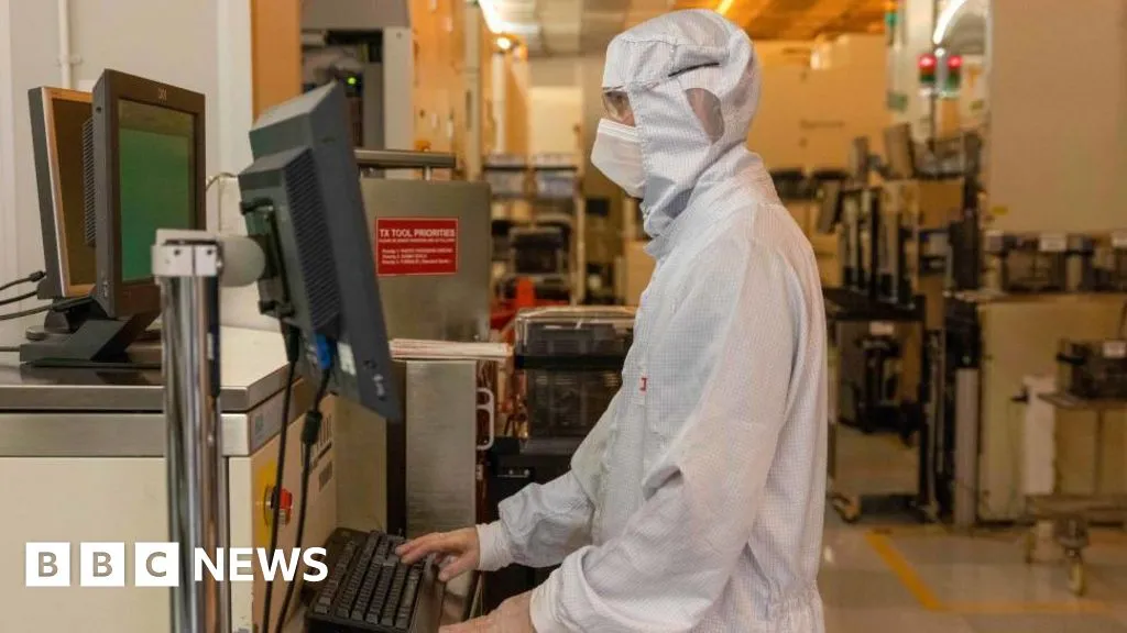 Niderlandy przejęły kontrolę nad chińską firmą Nexperia w celu zabezpieczenia dostaw chipów Niderlandy przejęły kontrolę nad chińską firmą Nexperia w celu zabezpieczenia dostaw chipów