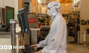 Niderlandy przejęły kontrolę nad chińską firmą Nexperia w celu zabezpieczenia dostaw chipów