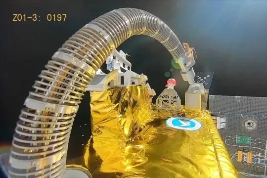 Китайский спутник произвёл дозаправку на низкой околоземной орбите