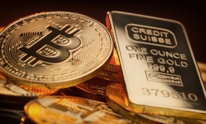 Why Bitcoin is currently lagging behind gold — Arthur Hayes’ explanation