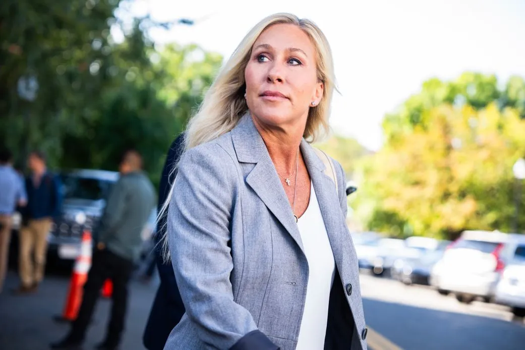 Переплетення конфліктів: Marjorie Taylor Greene повідомляє про загрози безпеці через розбіжності з Трампом