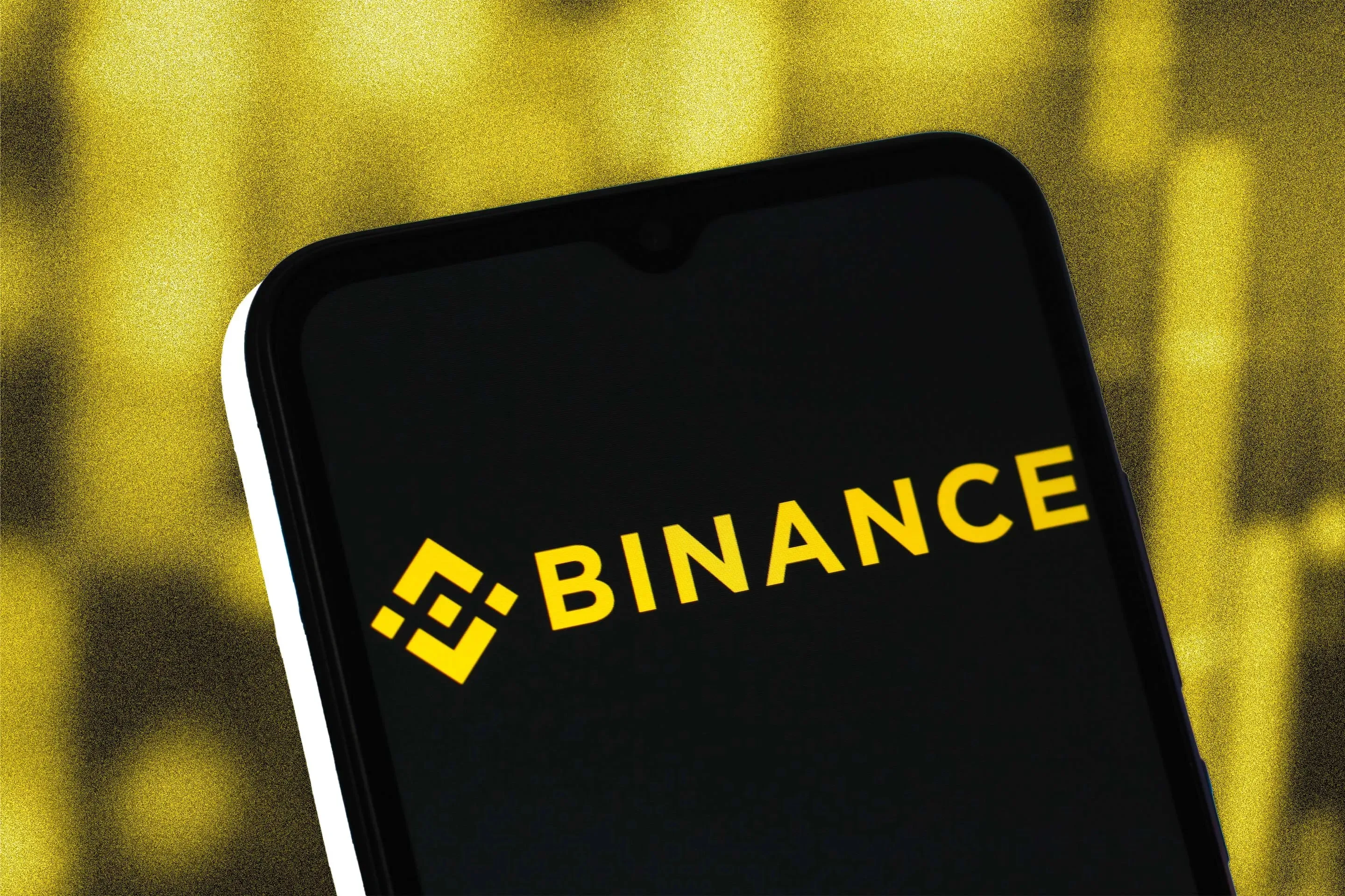 Binance suspends employee over insider information abuse