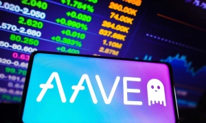 Why Bitcoin could drop to $10,000 — Bloomberg analyst's view