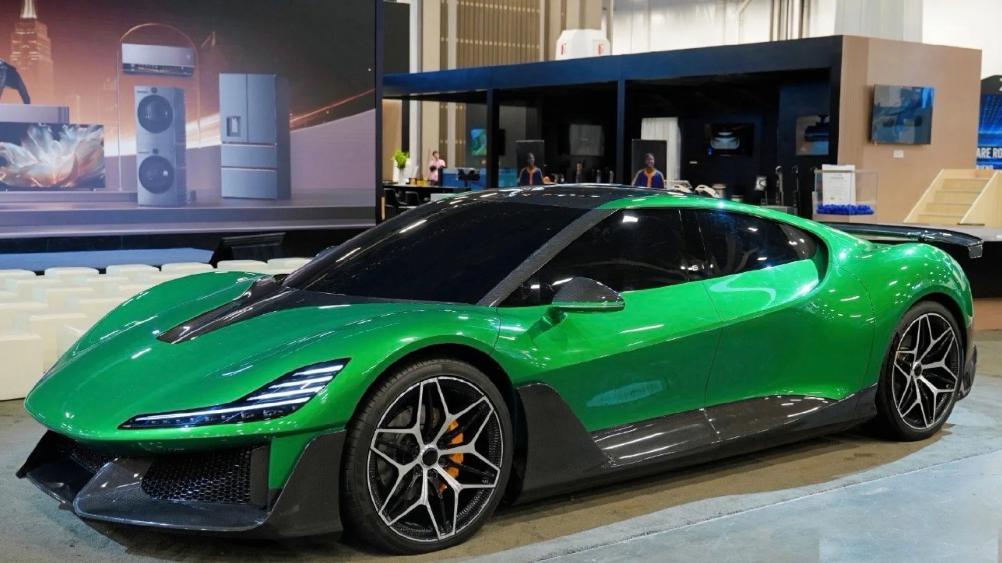 Dreame unveils Nebula supercar with 1876 horsepower at CES Las Vegas