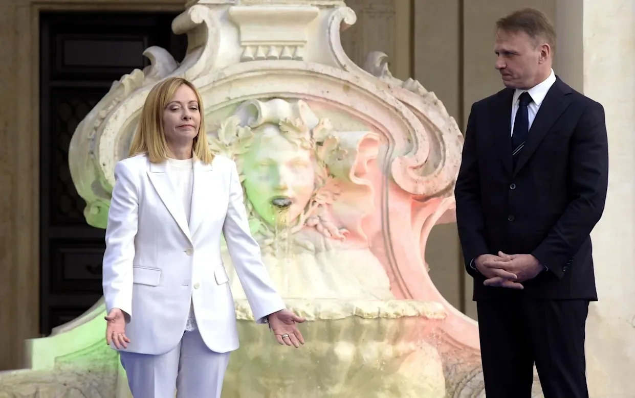 Італія вимагає розслідування через "несправжні" соуси в супермаркеті Європарламенту