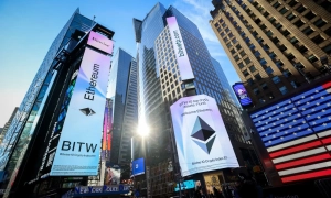 Українці масово переходять на євро — долар втрачає популярність