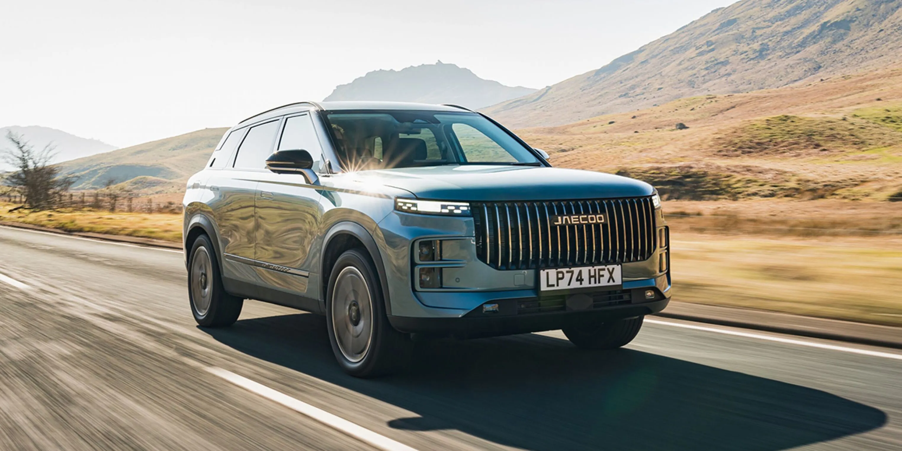 Китайський кросовер Jaecoo 7 очолив продажі нових автомобілів у Великій Британії в березні 2026 року