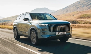 Chinese crossover Jaecoo 7 tops new car sales in the UK in March 2026