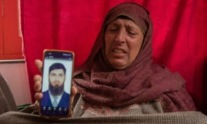 Еверест знову відкрили для альпіністів