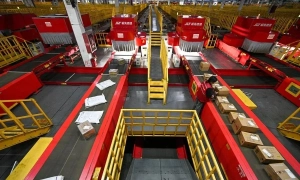 Естонія залучила резервістів для встановлення колючого дроту на кордоні з РФ