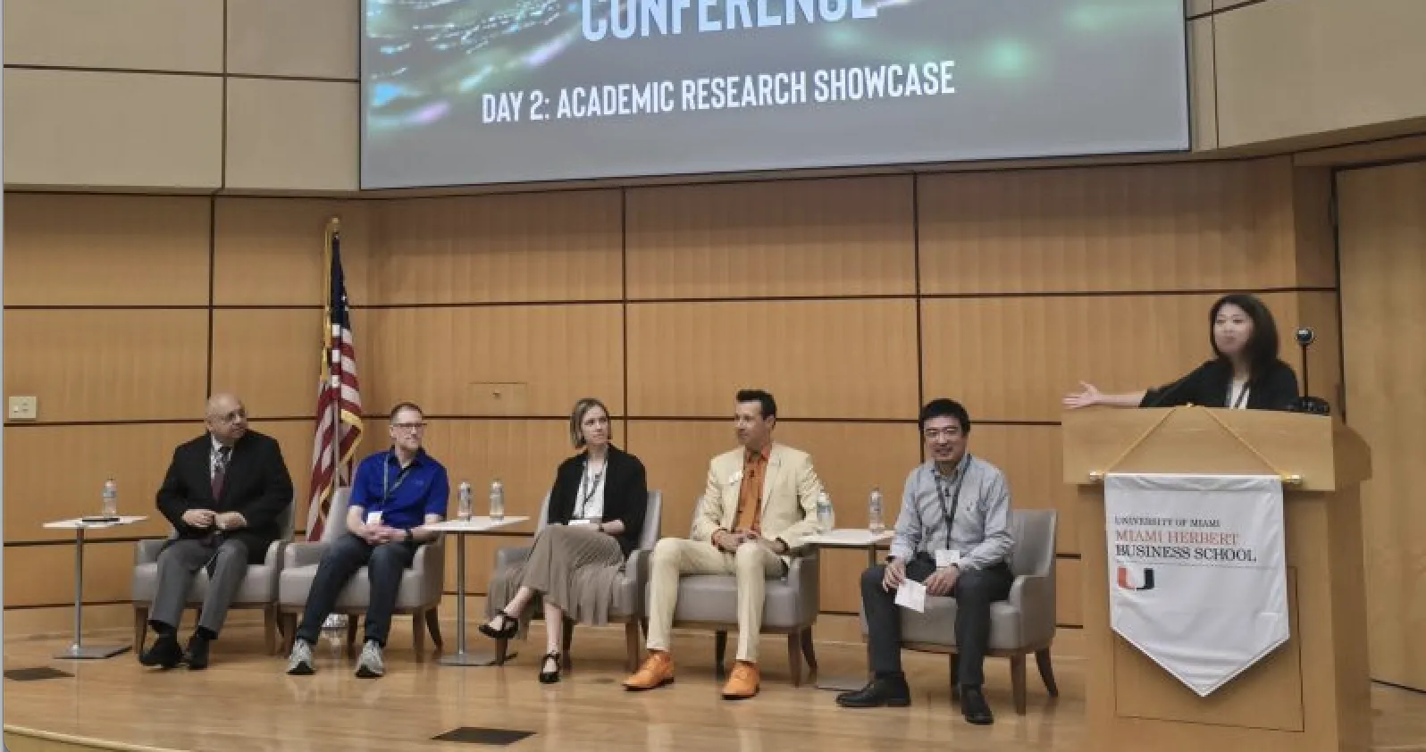 Університет Маямі успішно відкрив першу AI & Innovation Conference