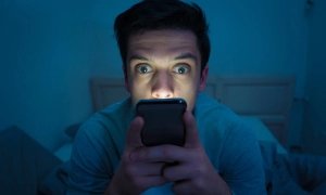 Smartphones as a new form of addiction: Heidelberg University scientists confirm the phenomenon