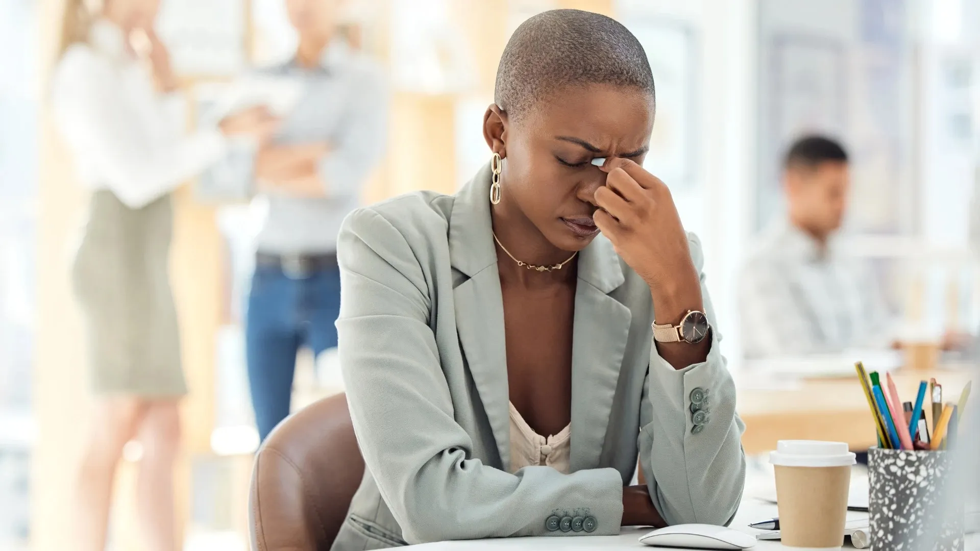 Розумні люди частіше відчувають роздратування через свій високий інтелект