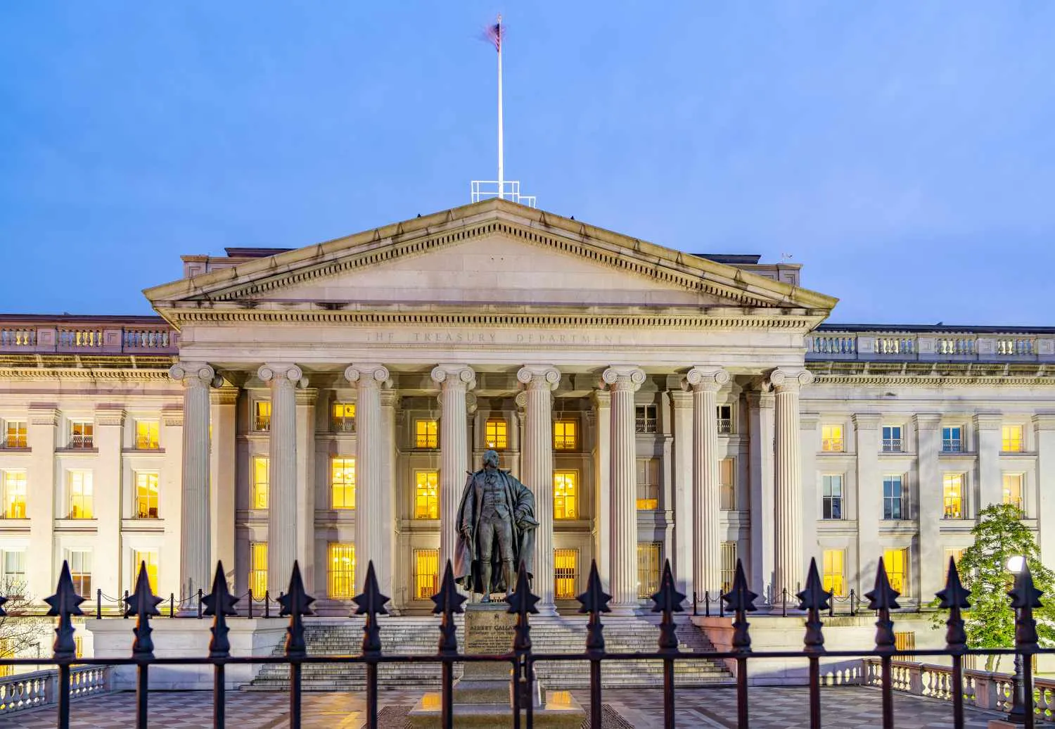 Роль Міністерства фінансів у забезпеченні економічної стабільності