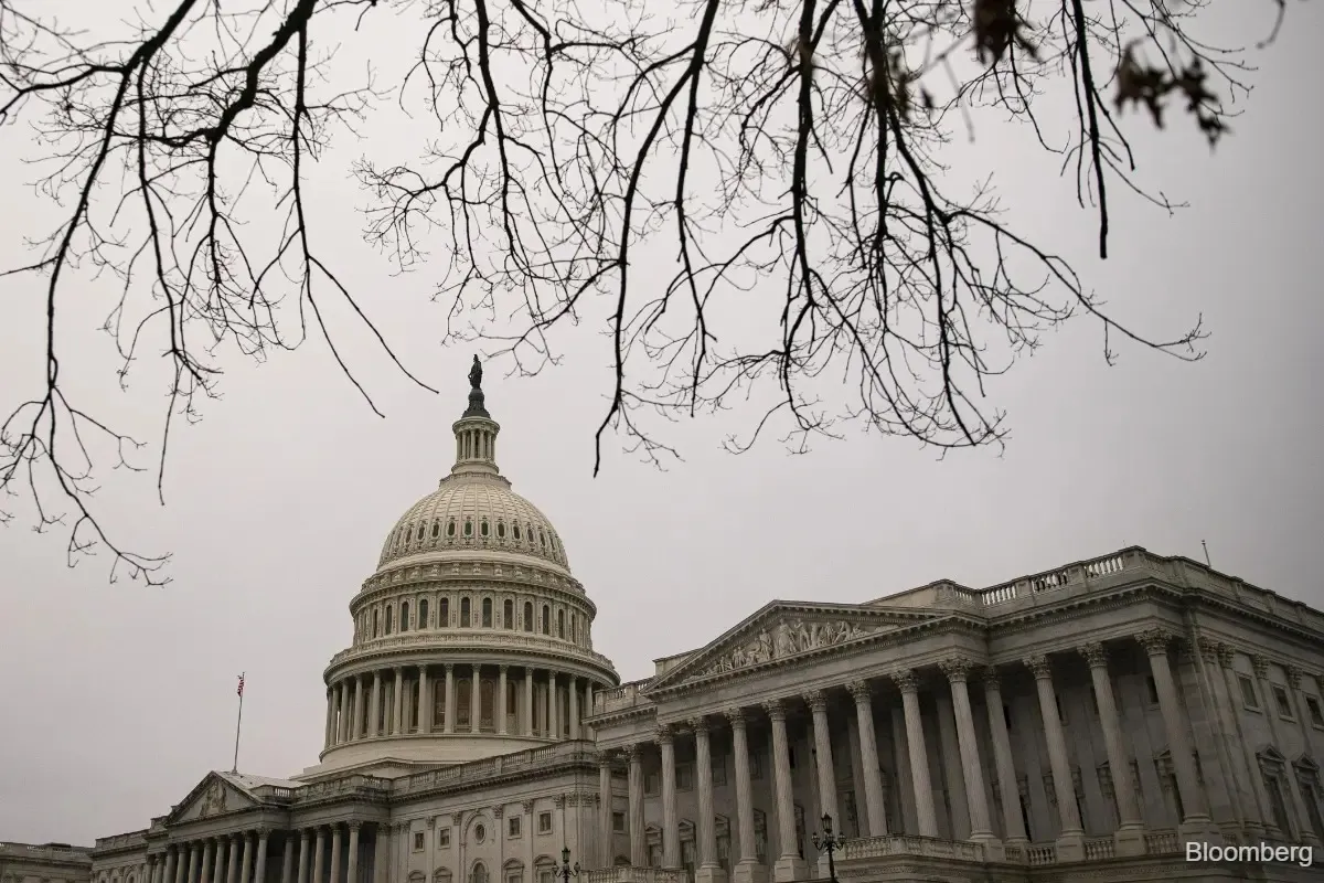 Белый дом запретил сотрудникам делать ставки на события в Иране
