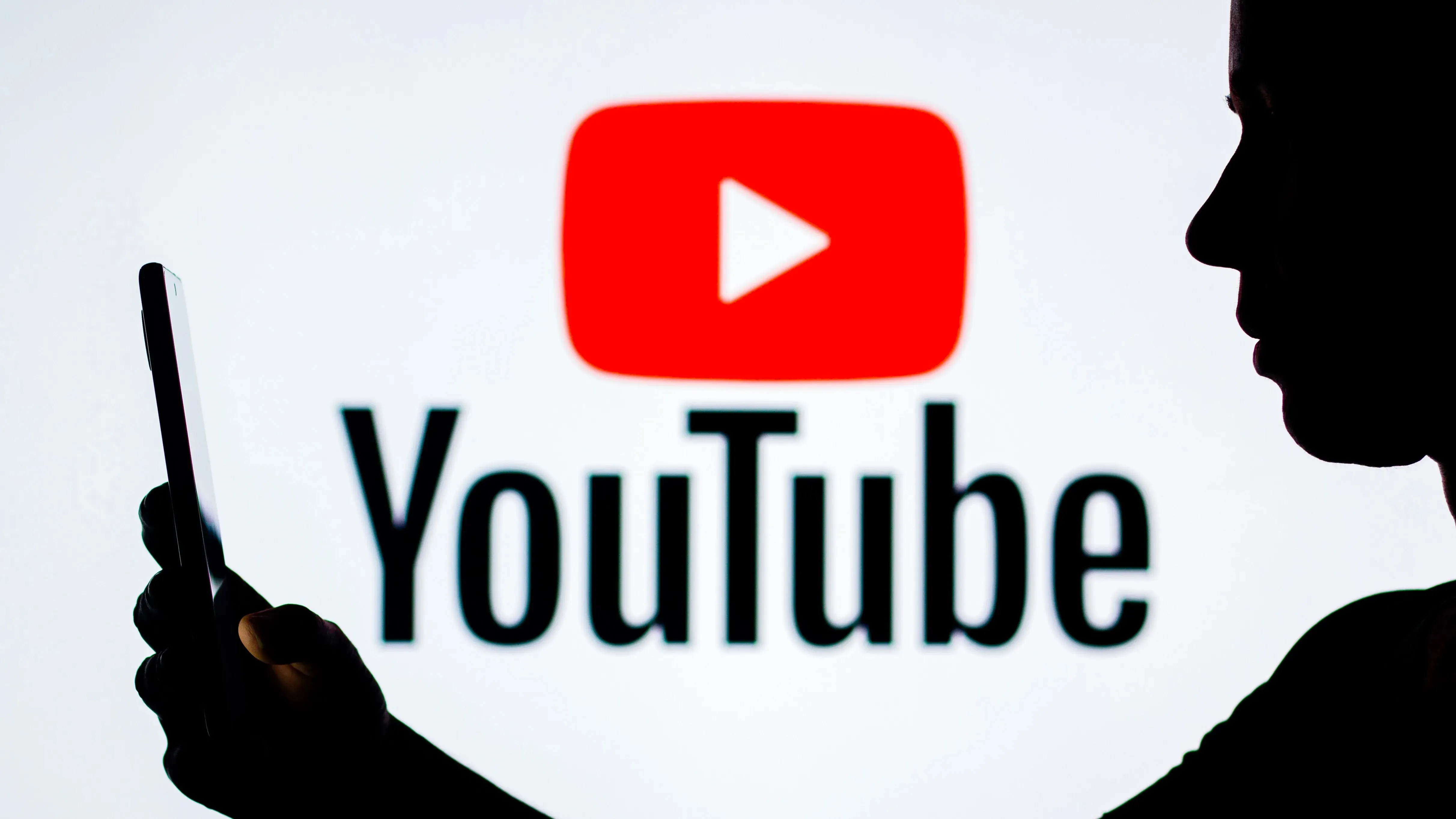 YouTube launches option for U.S. creators to receive stablecoin payouts through PayPal