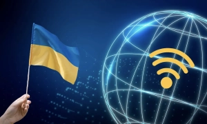 Одесу накрила потужна злива, підтоплені вулиці та зупинились трамваї