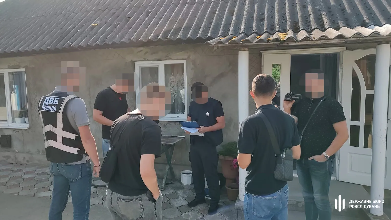 Судитимуть банду правоохоронців, які привласнювали виплати родинам загиблих