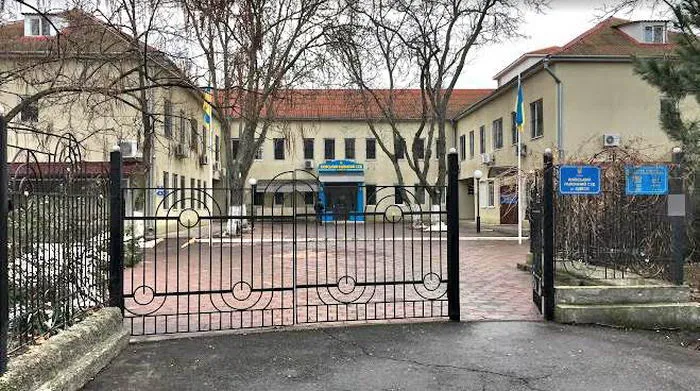 В Одесі суд розглядає справу про тиск на UA.NEWS через розслідування проти скандального експрокурора Вербицького