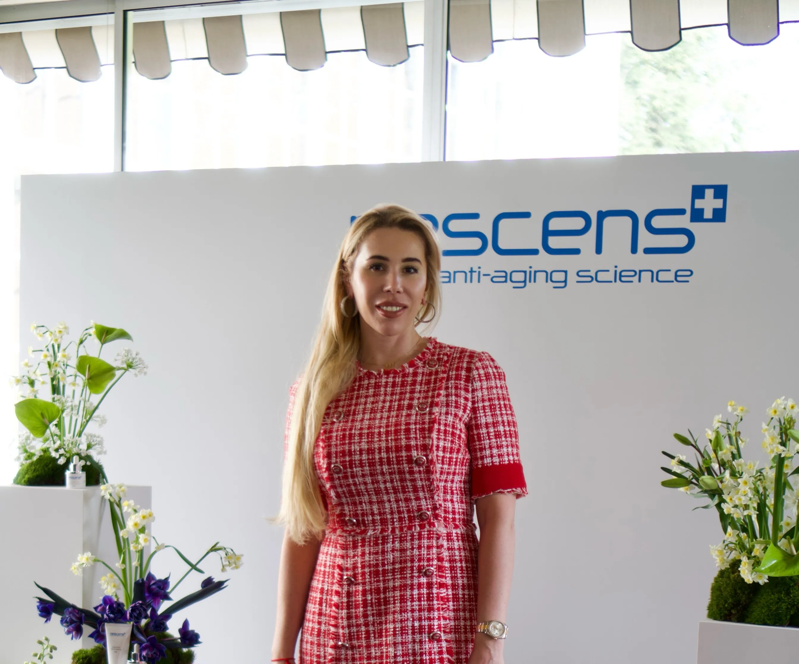 Як можна не закохатися у люксову якість косметики Nescens: Юлія Нікуліна, амбасадорка швейцарського бренду у Польщі