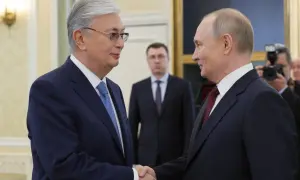 После удара по Чонгарскому мосту оккупанты перекрыли проезд в Крым