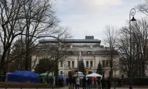 Romania Will Keep the Second Reactor at Its Nuclear Power Plant Operating for Another 9 Days — Bloomberg
