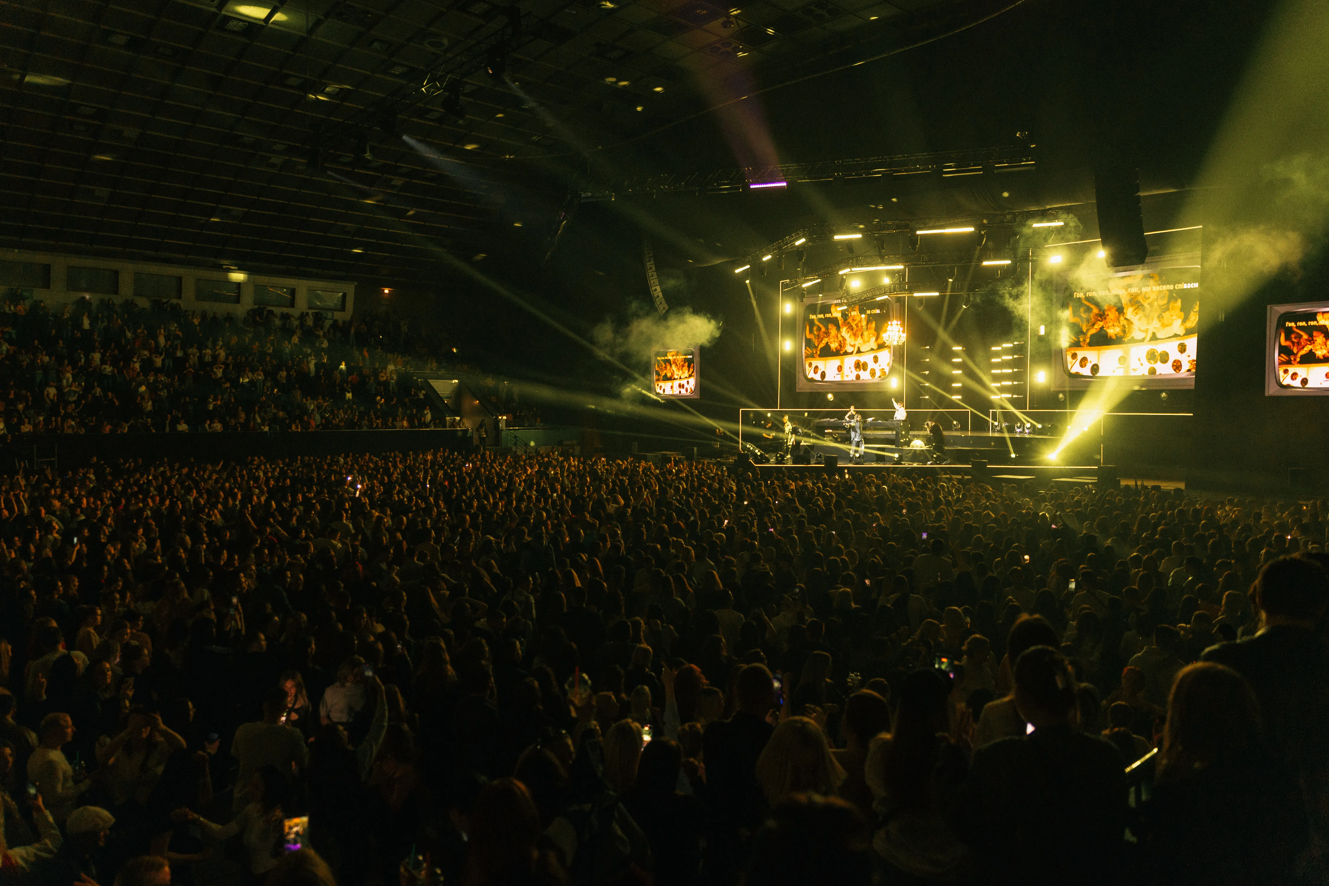 Солдаут і легендарні хіти: ТАК А ШО ТИ? підкорила Палац Спорту