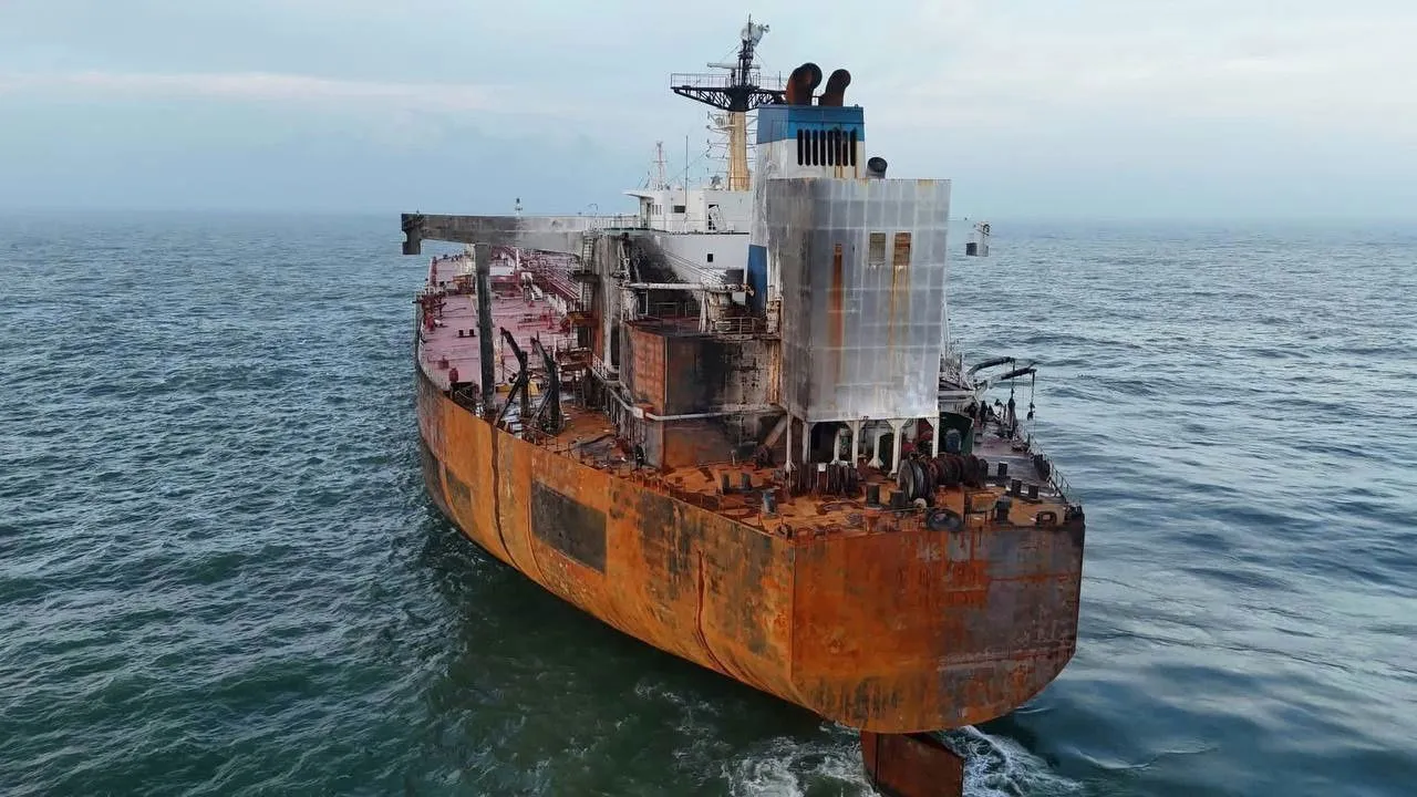 З'явились фото атакованого дронами російського танкера Kairos