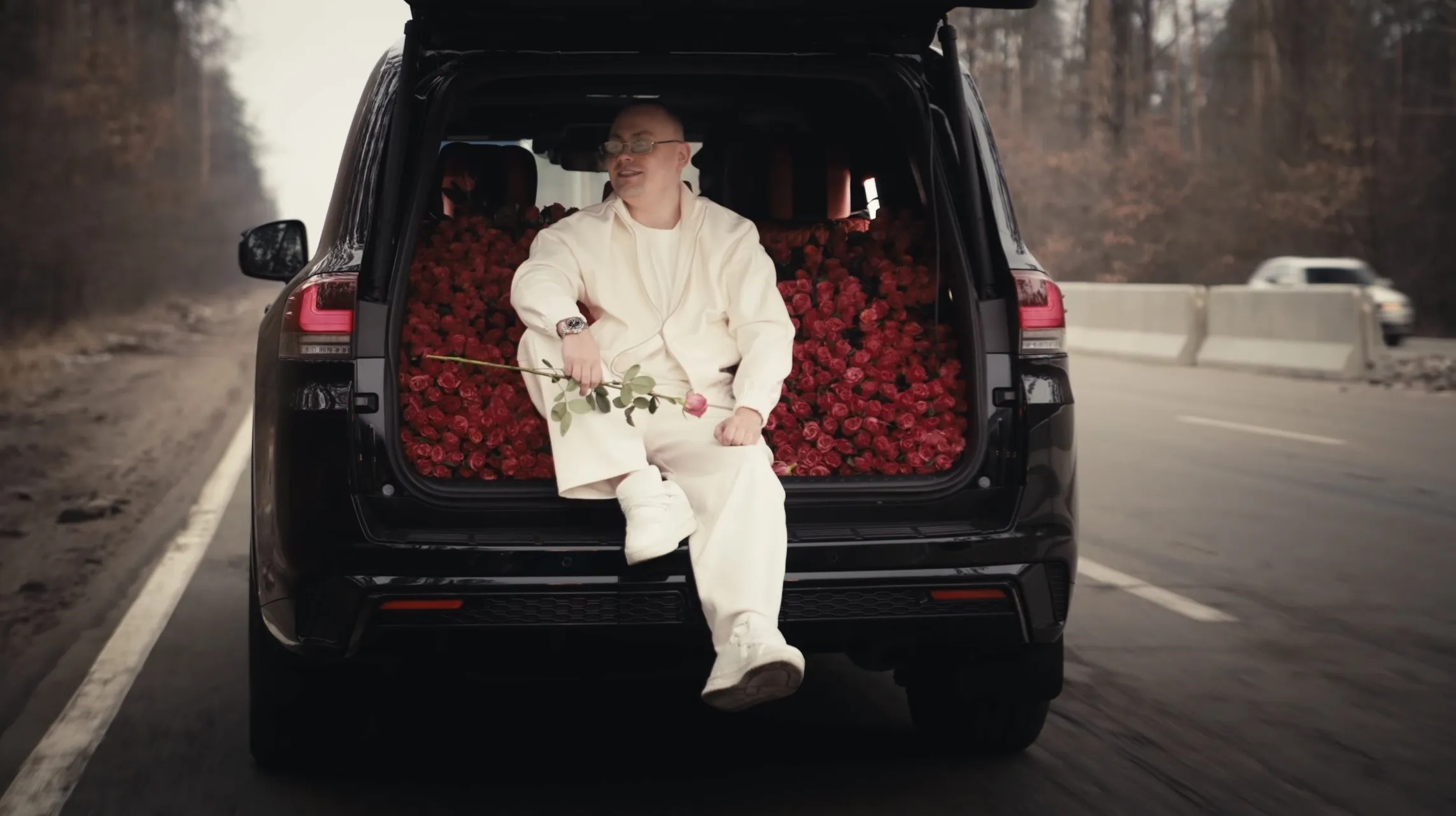 Новий хіт TikTok: THE OLEG презентує трек «Молодість»