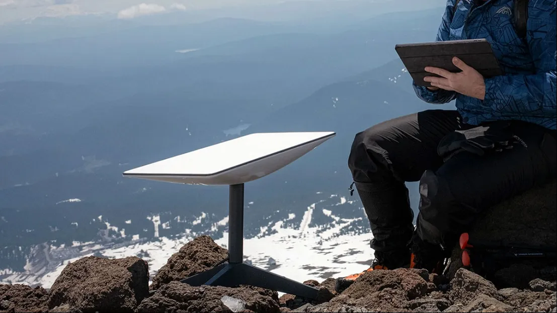 Міноборони закликало військових терміново верифікувати свої старлінки