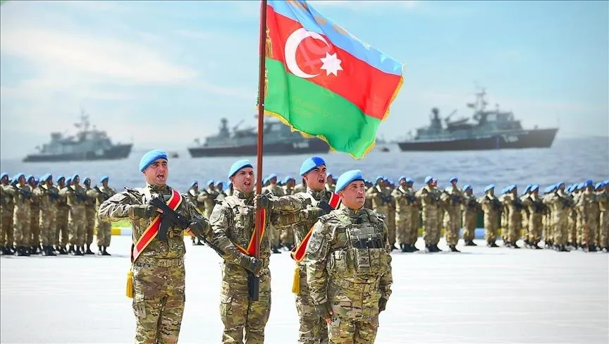 Азербайджан привів війська у стан найвищої готовності після атаки на аеропорт