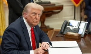 Трамп порівнює святковий обід у Walmart з економічною ситуацією