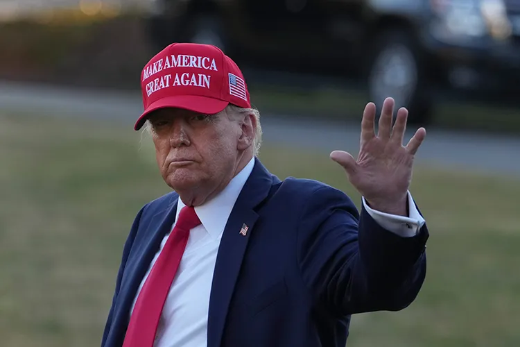 Верховний суд США заблокував план Трампа залучити Національну гвардію у Чикаго