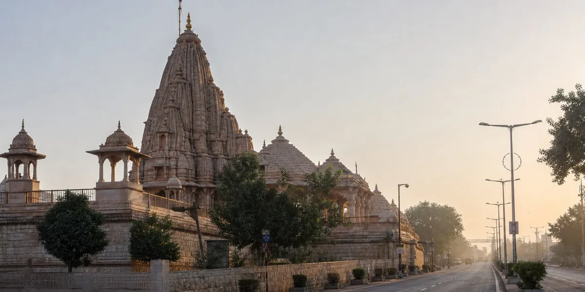 Truck drives into crowd near temple in India, killing 13 people — Channel NewsAsia