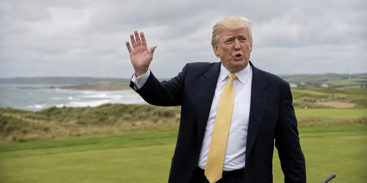 Prezydent USA Trump wezwał w Irlandii Ukrainę do zaprzestania ataków na rosyjskie rafinerie