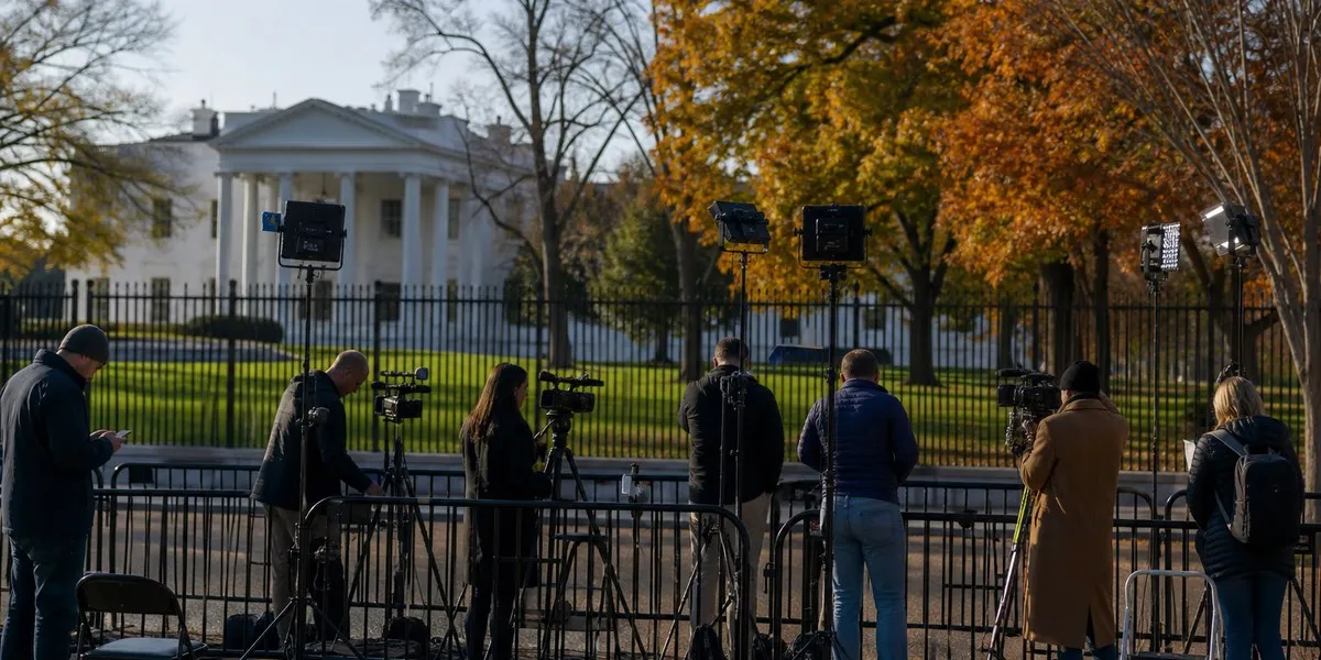 CNN, MS NOW і Politico планують позов проти Трампа — CNBC
