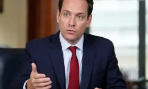 德国绿党领导人呼吁默茨政府投入工作