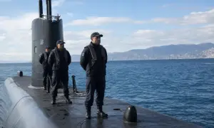 В Портсмуте протестовали после прибытия лодки со 140 мигрантами