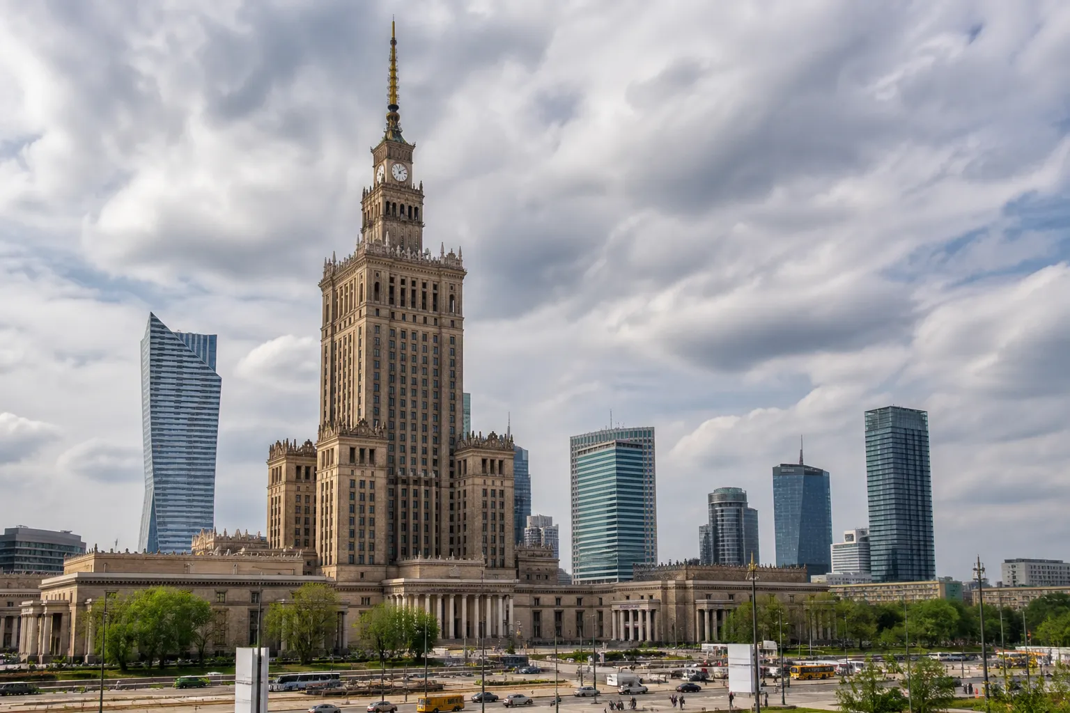 W Polsce skrytykowano kampanię turystyczną z Lewandowskim i Eisenbergiem