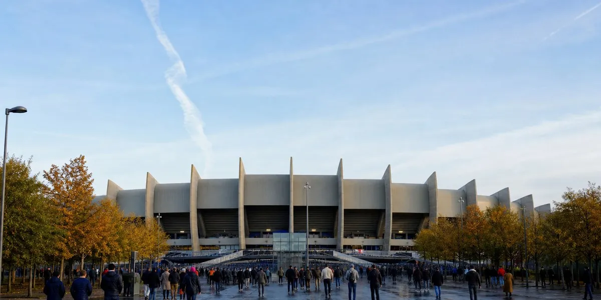 UEFA nie dopuściła strojów Barcelony na mecz z PSG — Interia Sport
